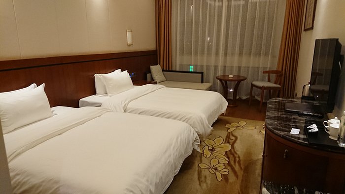Huishang Hotel, Kunming 1