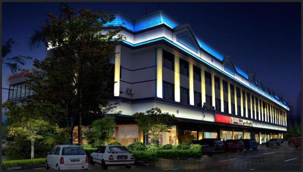 Grand City Hotel 4