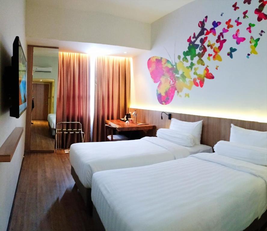 The Zuri Hotel Palembang 4