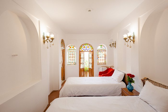  Isfahan Traditional Hotel 1