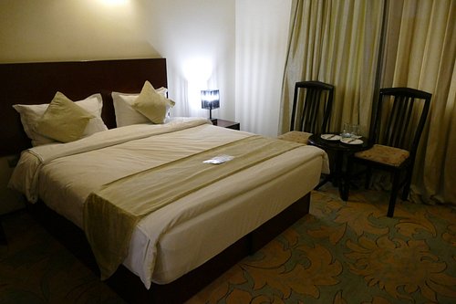  Negarestan Hotel 1