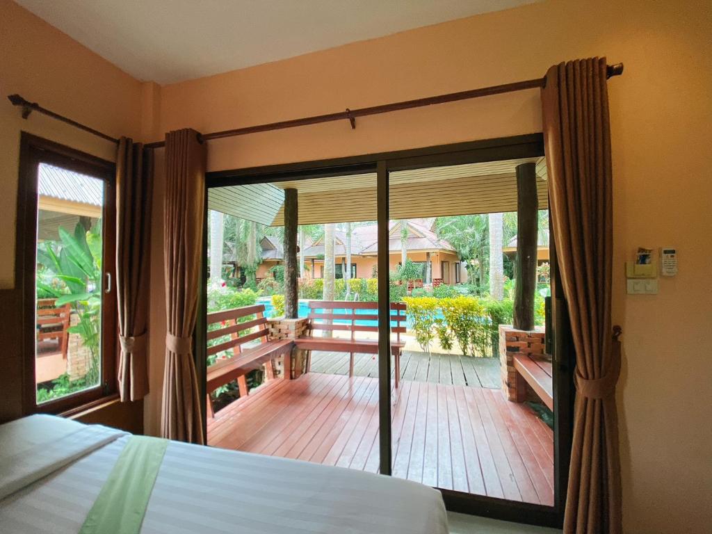 Sunda Resort  4