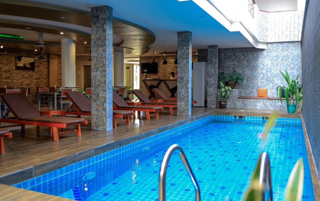 Triton Beach Hotel & Spa 10