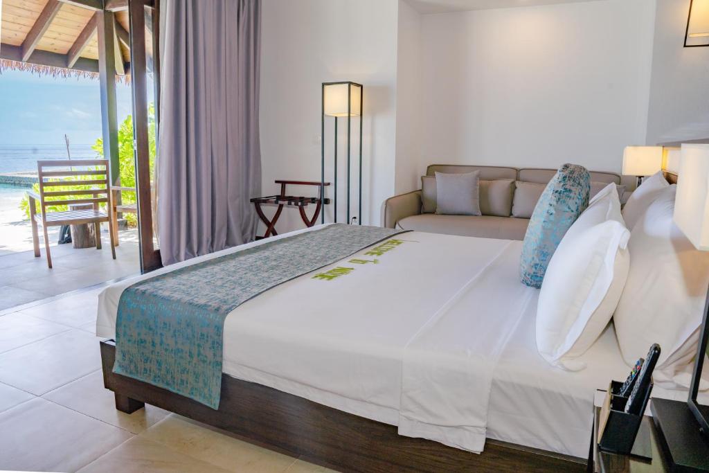 NOOE Maldives Kunaavashi 2