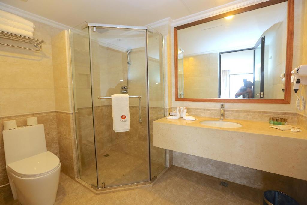 Kaani Grand Seaview 38