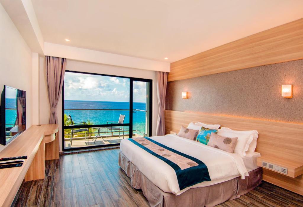 Kaani Grand Seaview 11