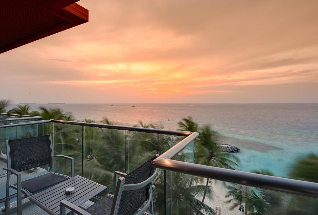 Kaani Grand Seaview 30