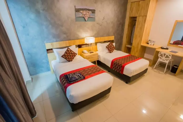 Hotel Adya Express Chenang 2