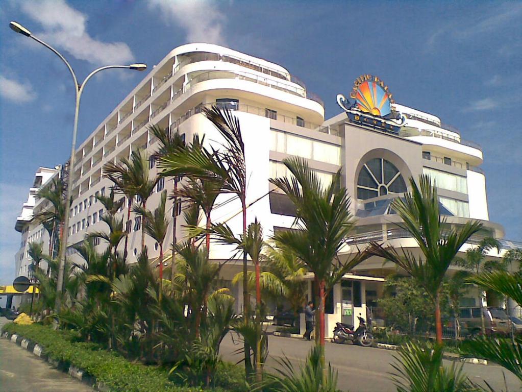 Pacific Palace Hotel 5