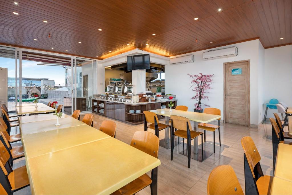 Boss Hotel Legian 4