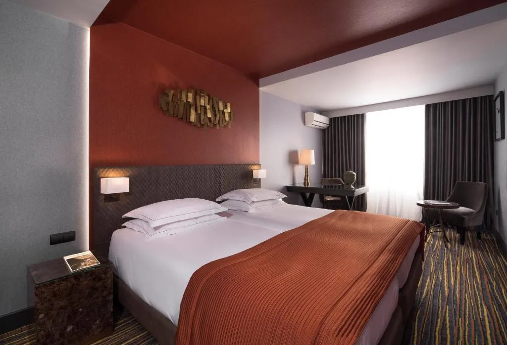 President Hotel  1