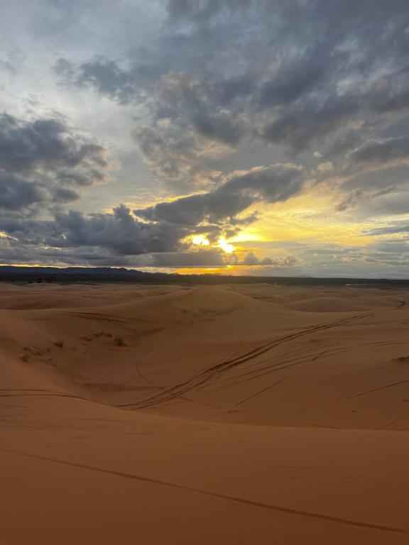 Ksar Merzouga Hotel & Camps 8