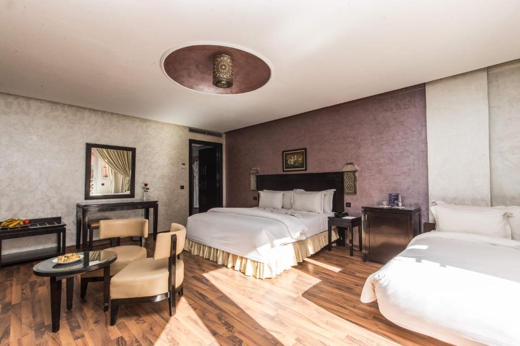 Hotel Almas 7