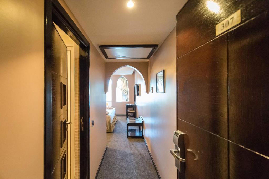 Hotel Almas 16