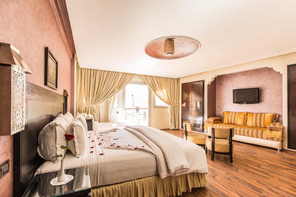 Hotel Almas 2