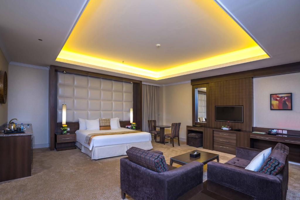 Gloria Inn 9