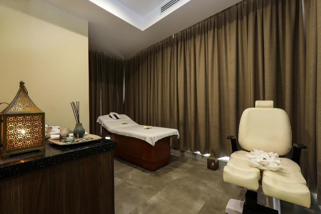 Gloria Inn 25