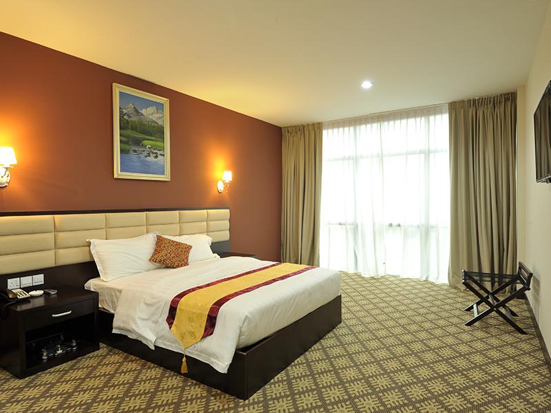 Hallmark Regency Hotel 1