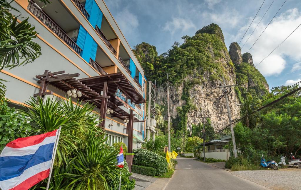 Ao Nang Silver Orchid 6
